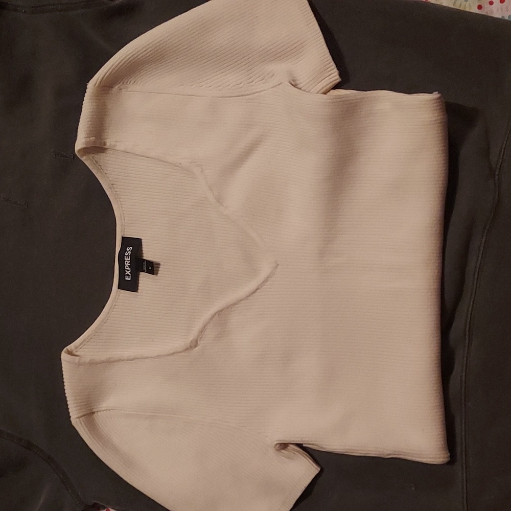 Express short sleeve ribbed shirt